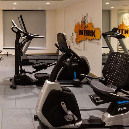 Park Inn By Radisson Surat Eksteriør billede