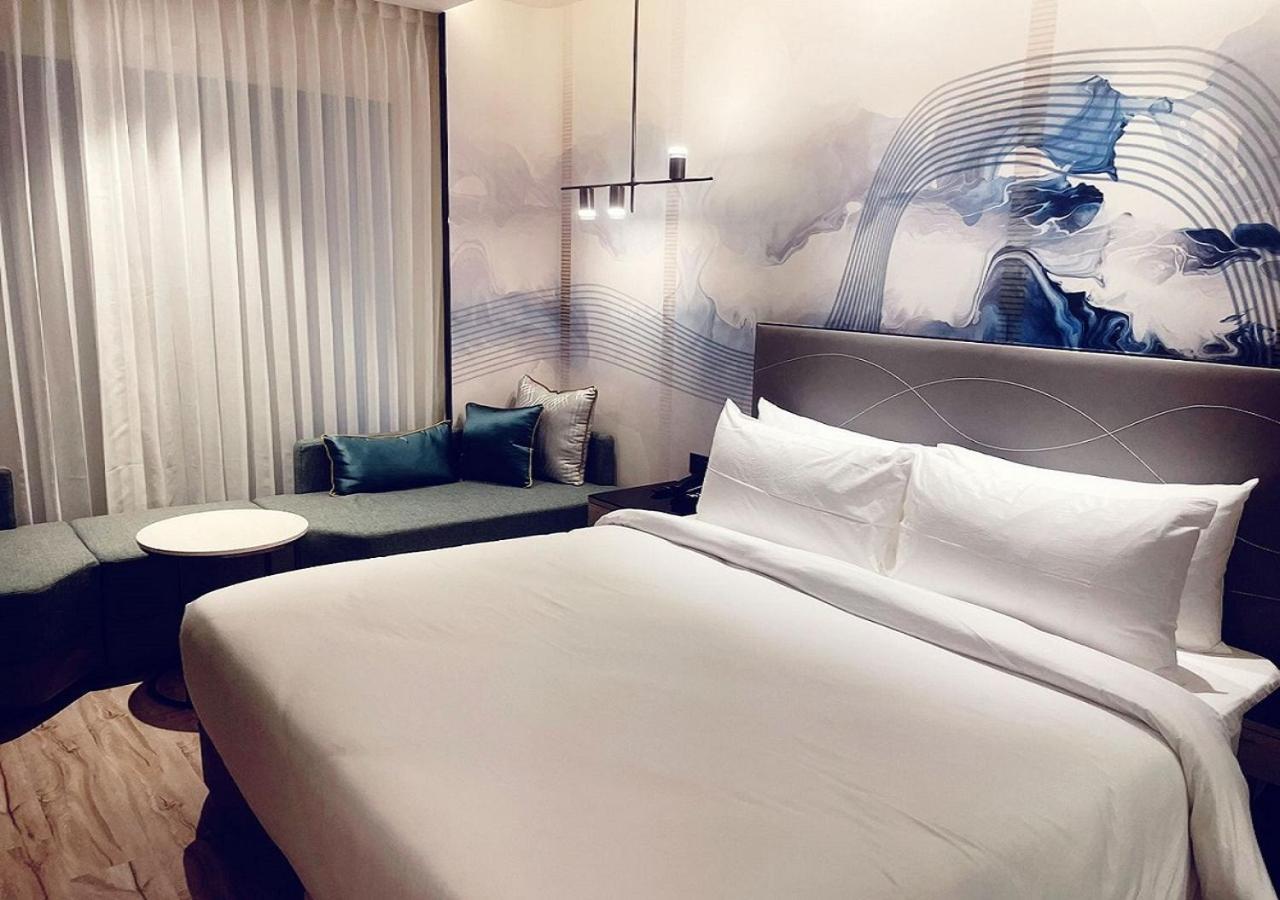 Park Inn By Radisson Surat Eksteriør billede